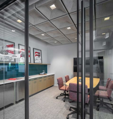 CF-Huddle-&-Phone-Room