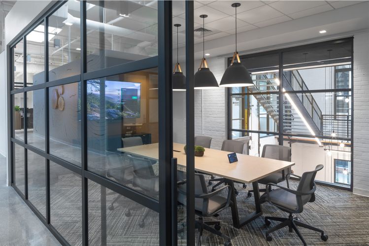 Riverstone-logistics---Teaming-Space-