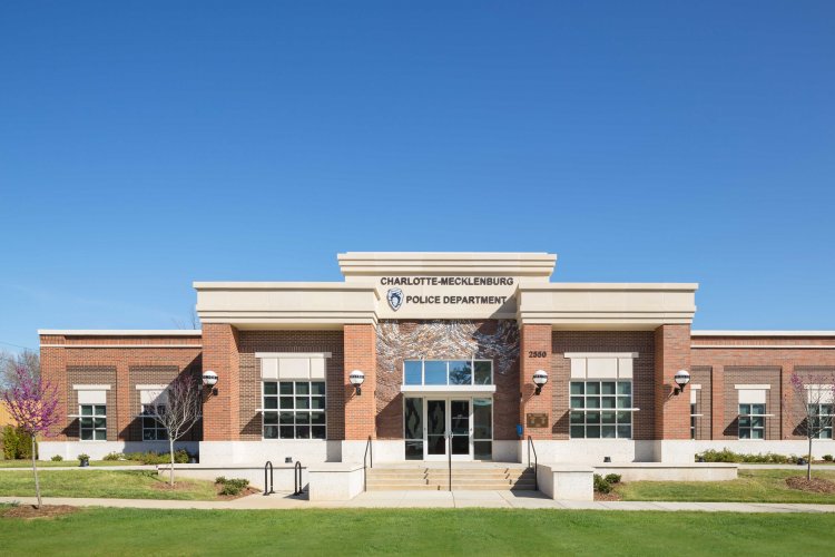0310-CMPD-WS-Exterior-Front-Grass_improved-A6666
